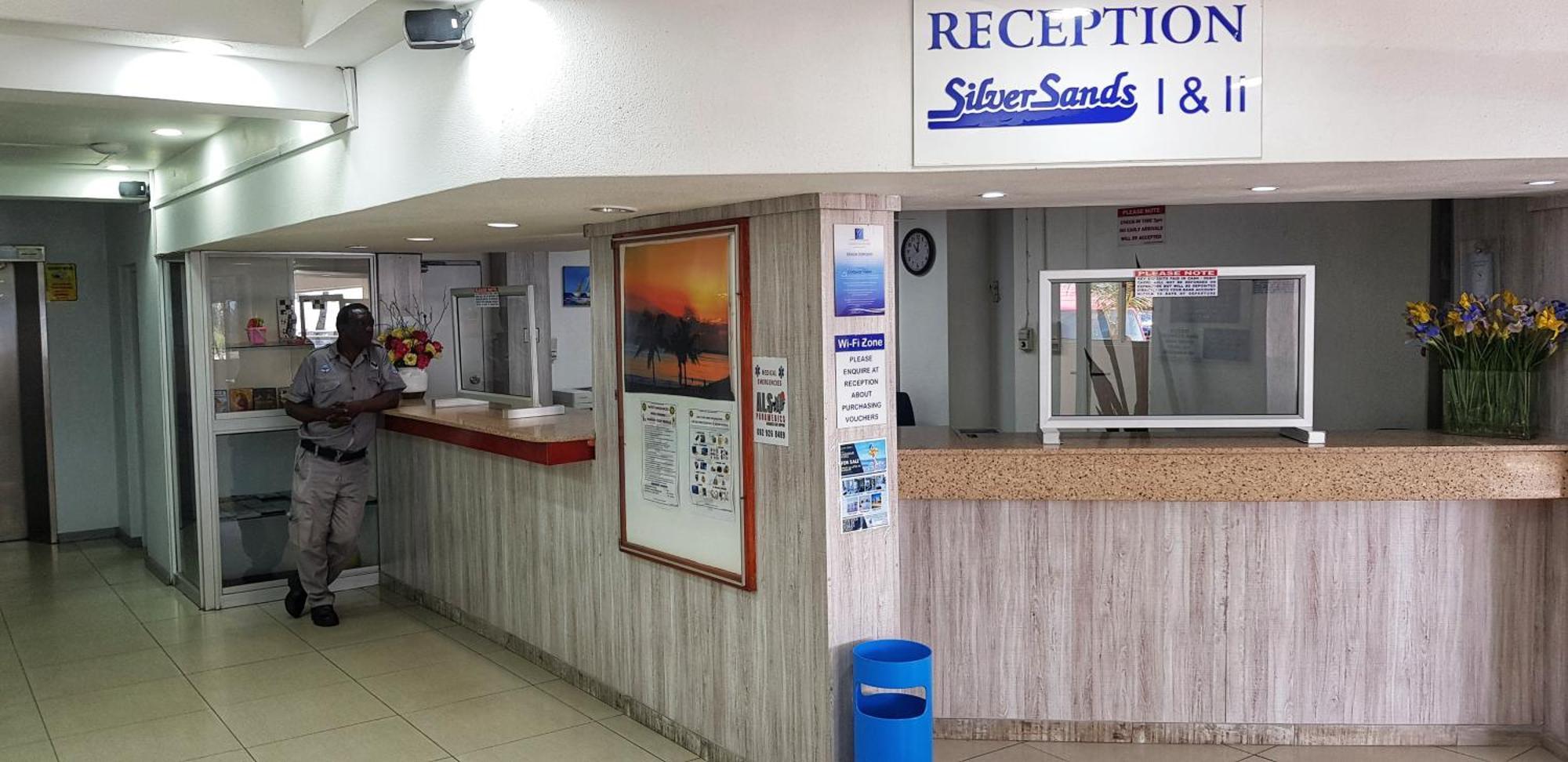 Gooderson Leisure Silver Sands 2 Self Catering And Timeshare Lifestyle Resort Durban Buitenkant foto