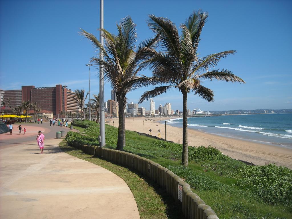 Gooderson Leisure Silver Sands 2 Self Catering And Timeshare Lifestyle Resort Durban Buitenkant foto